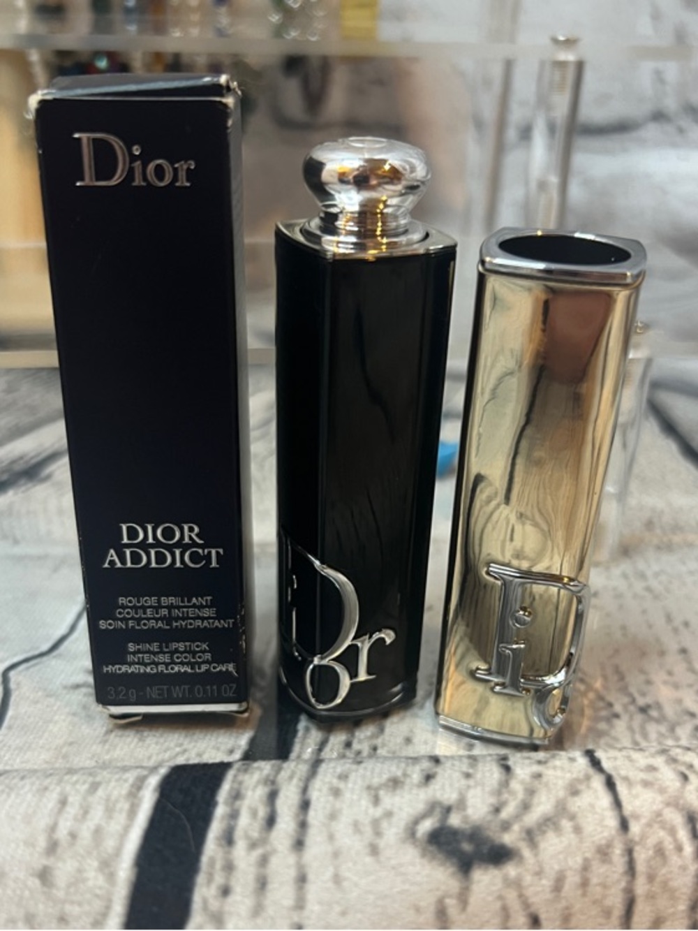 💄Dior Addict  - Dior 8 Shine Lipstick with Additional Case!!!